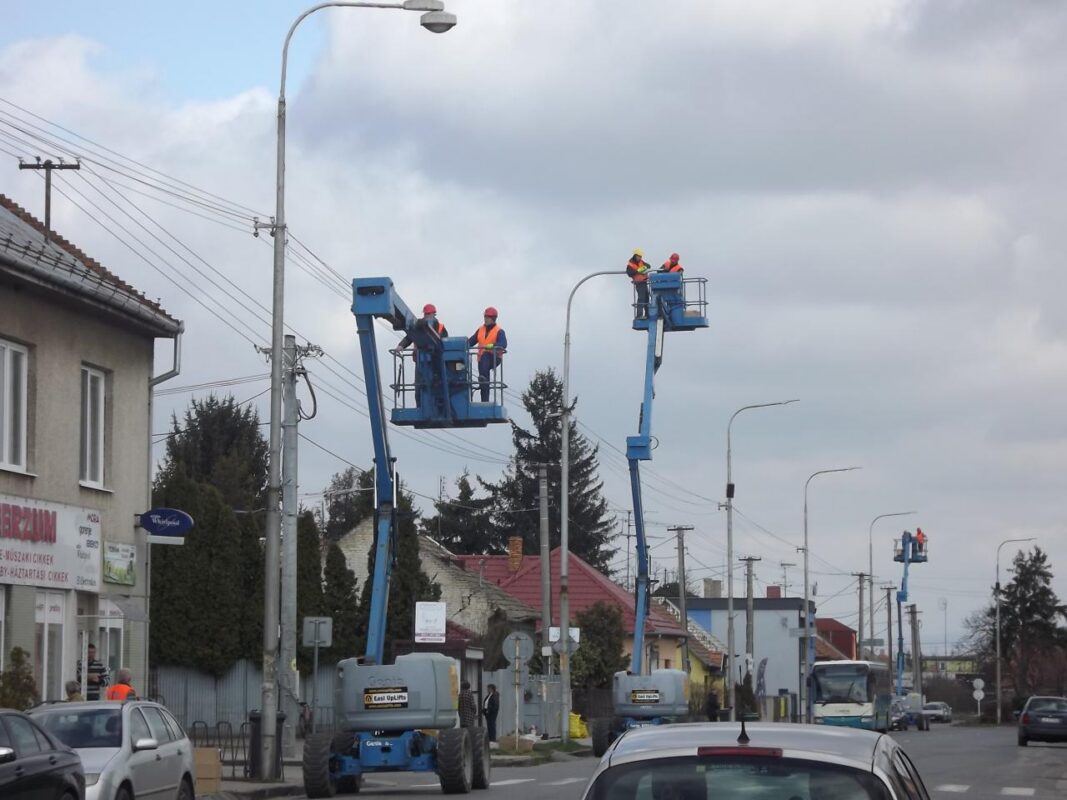 A közvilágítás felújítása és bővétése